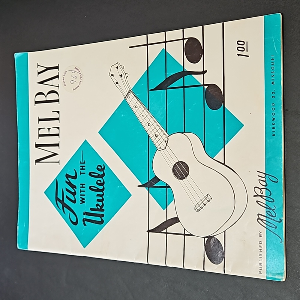 Mel Bay Vintage Fun with the Ukulele Chord Book w/instructions. Copyright 1961